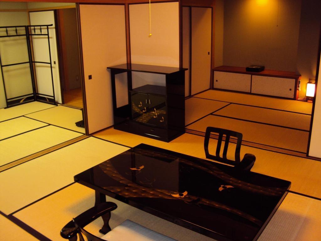 Kinugawa Onsen Sanraku Hotel Nikko Exterior foto